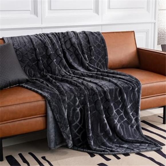 Soft Fleece Throw Blanket 50x60 Inches Plush Cozy Lightweight Sofa Bed Travel - Picture 10 of 13